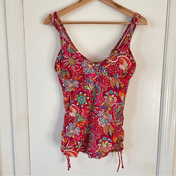 Athleta Tankini Montego Red Paisley Swimsuit Bikini Top side shirring 34 D/DD - Picture 1 of 9